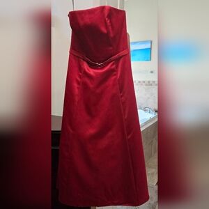 David's Bridal Strapless Red Dress, SZ 4